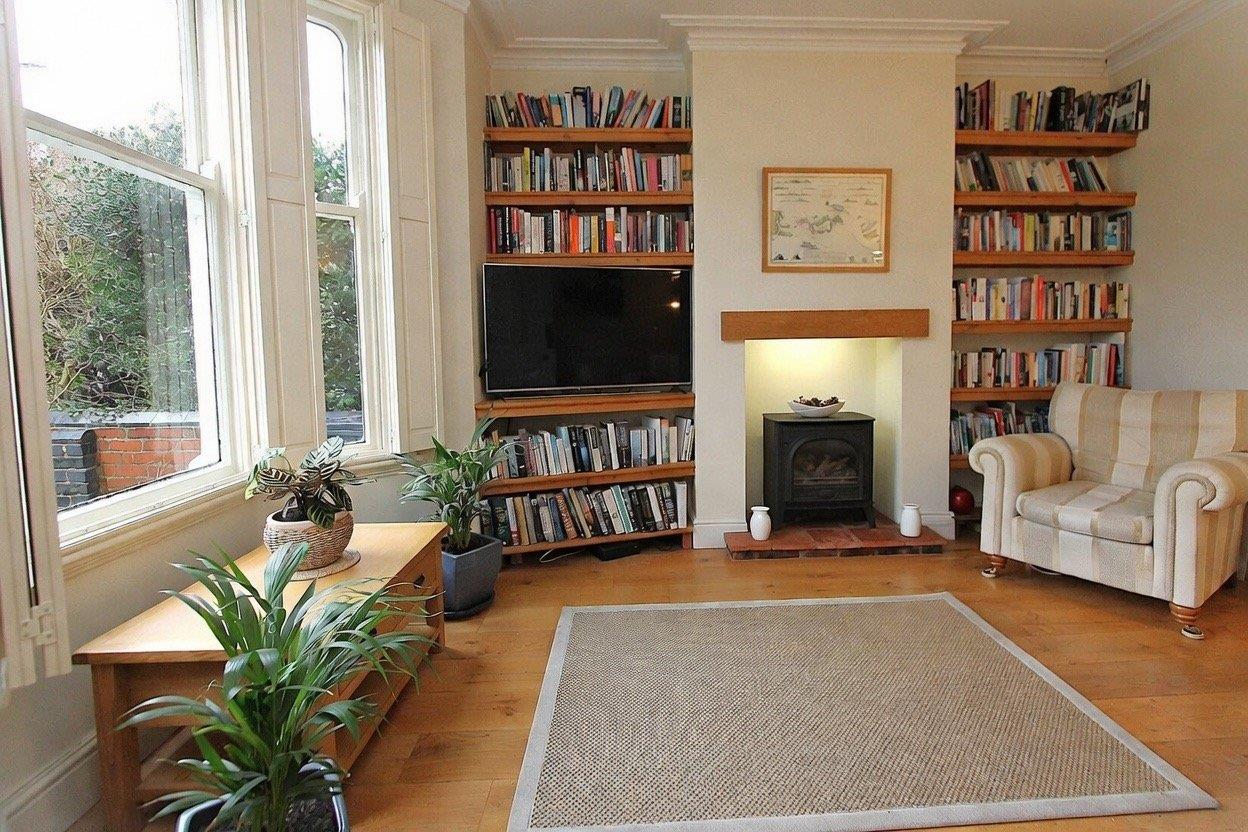 3 bed property in South Road, Stourbridge